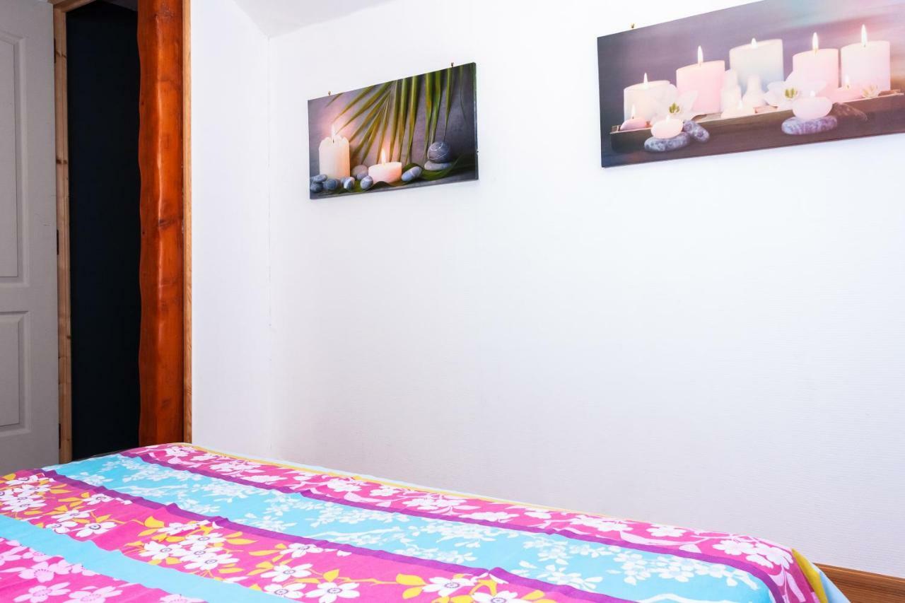 Maison de village Salency Extérieur photo