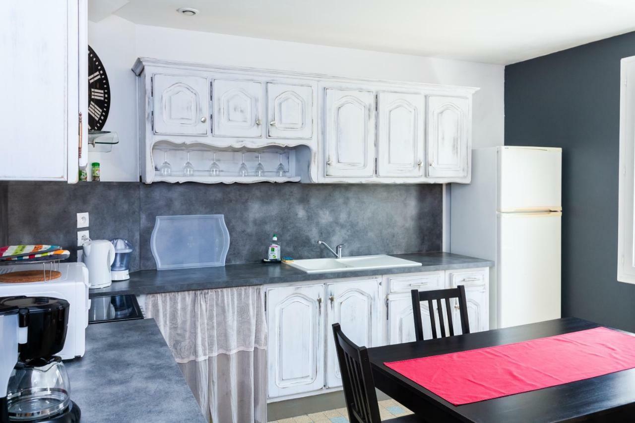 Maison de village Salency Extérieur photo